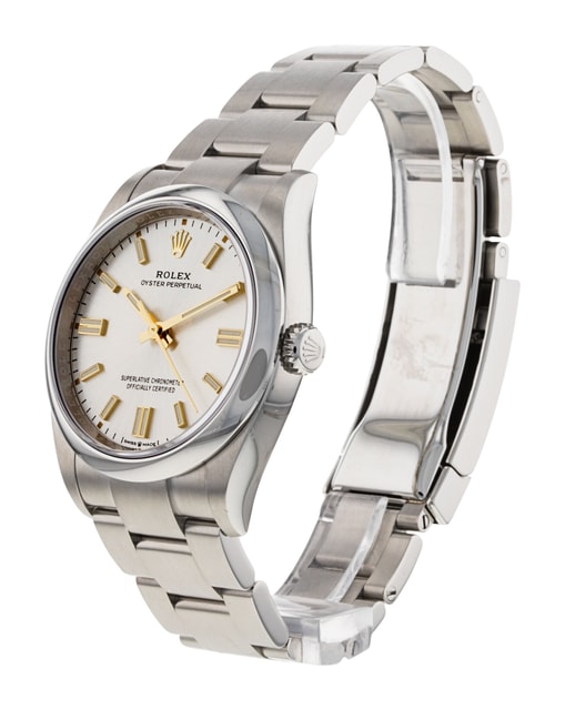Rolex Oyster Perpetual 126000 Image 2